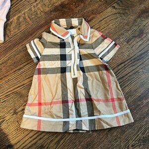 Baby girl Burberry dress worn 2x perfect condition